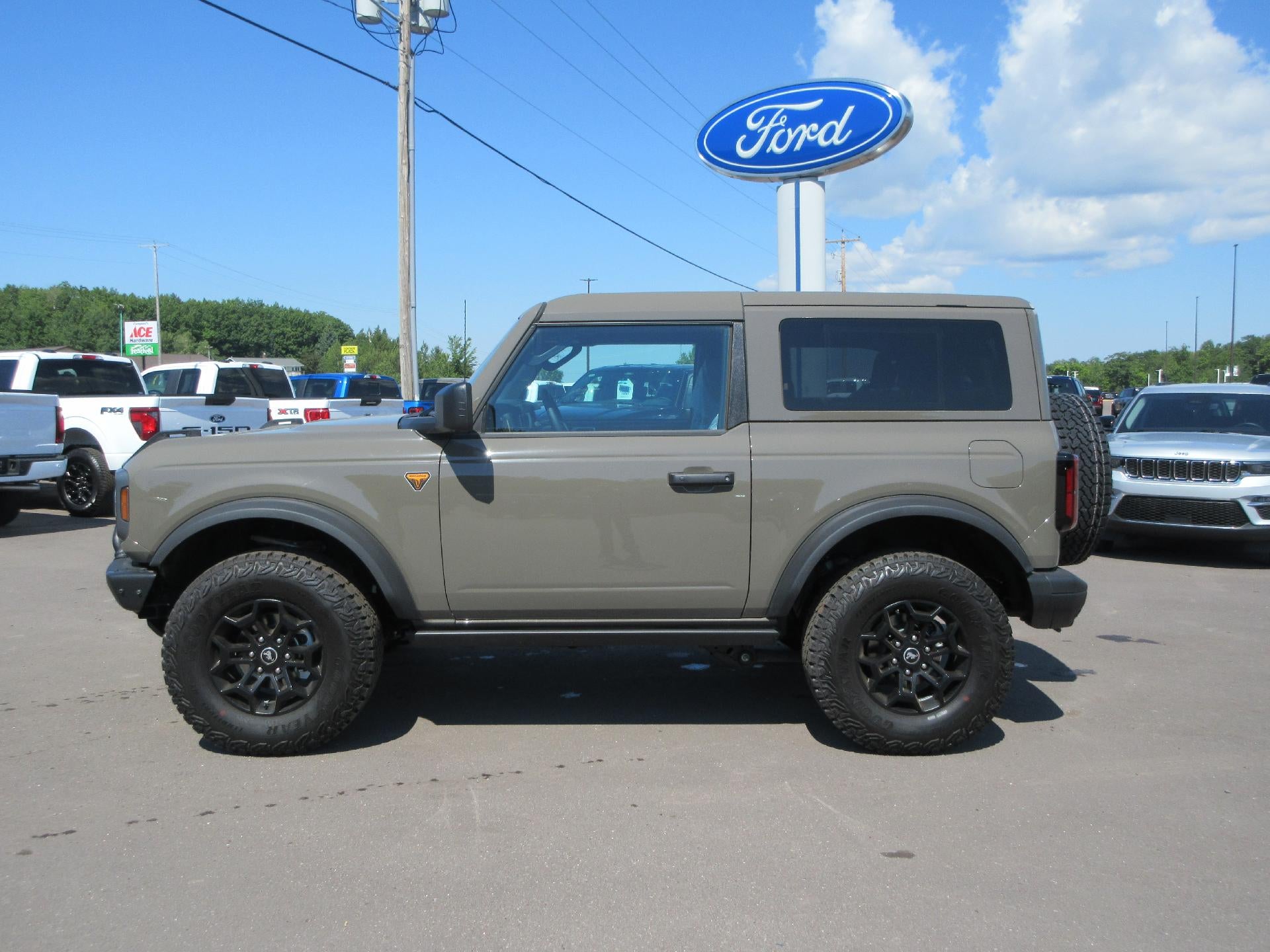 2026 Ford Bronco Badlands 2 Door Advanced 4x4 in Marsh Gray — front three-quarter view