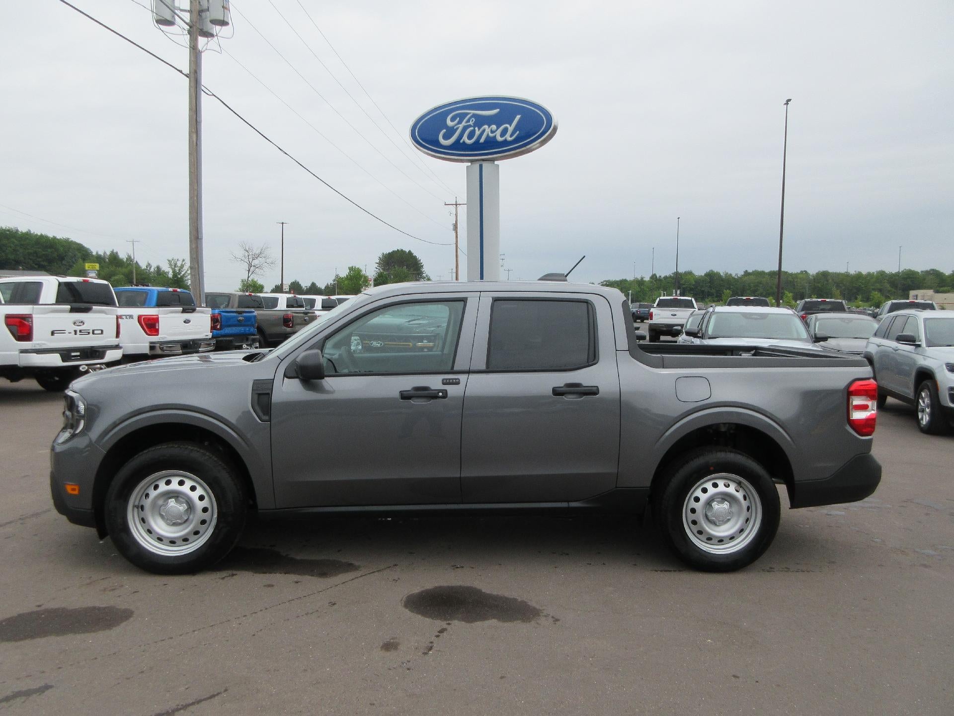 2026 Ford Maverick XL FWD SuperCrew in Carbonized Gray Metallic — front three-quarter view