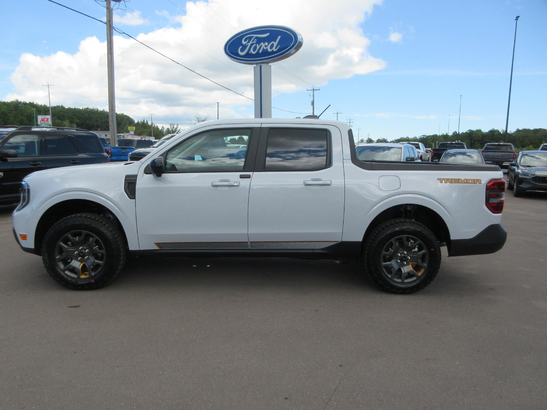 2026 Ford Maverick Tremor AWD SuperCrew in Space White Metallic — front three-quarter view