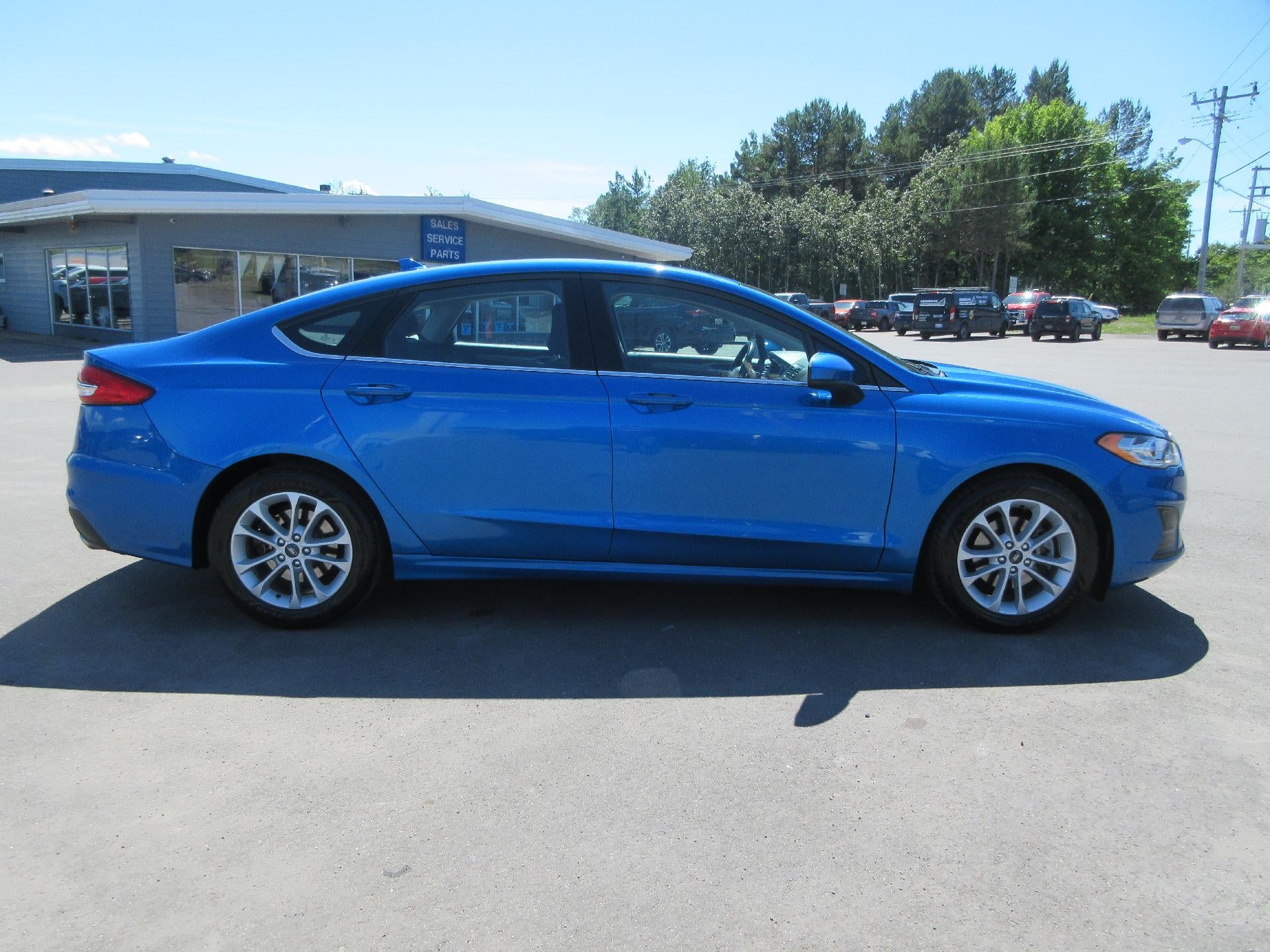 2020 Ford Fusion — detail view
